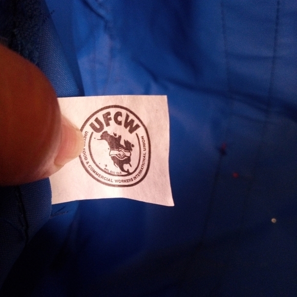 Union Plus Duffle Bag - Picture 6 of 8